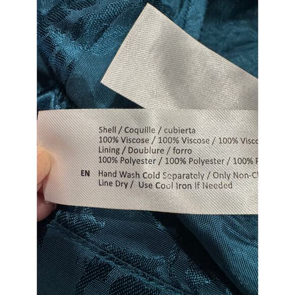 NEW Band of the Free Camille Floral Satin Crossover Crop Top Size S Teal NWT - Picture 9 of 12